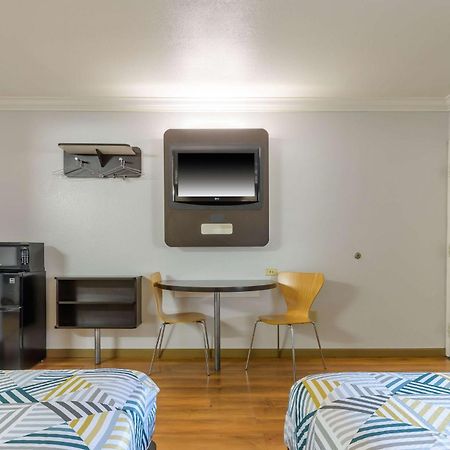 Motel 6-San Jose, Ca - Convention Center Kültér fotó