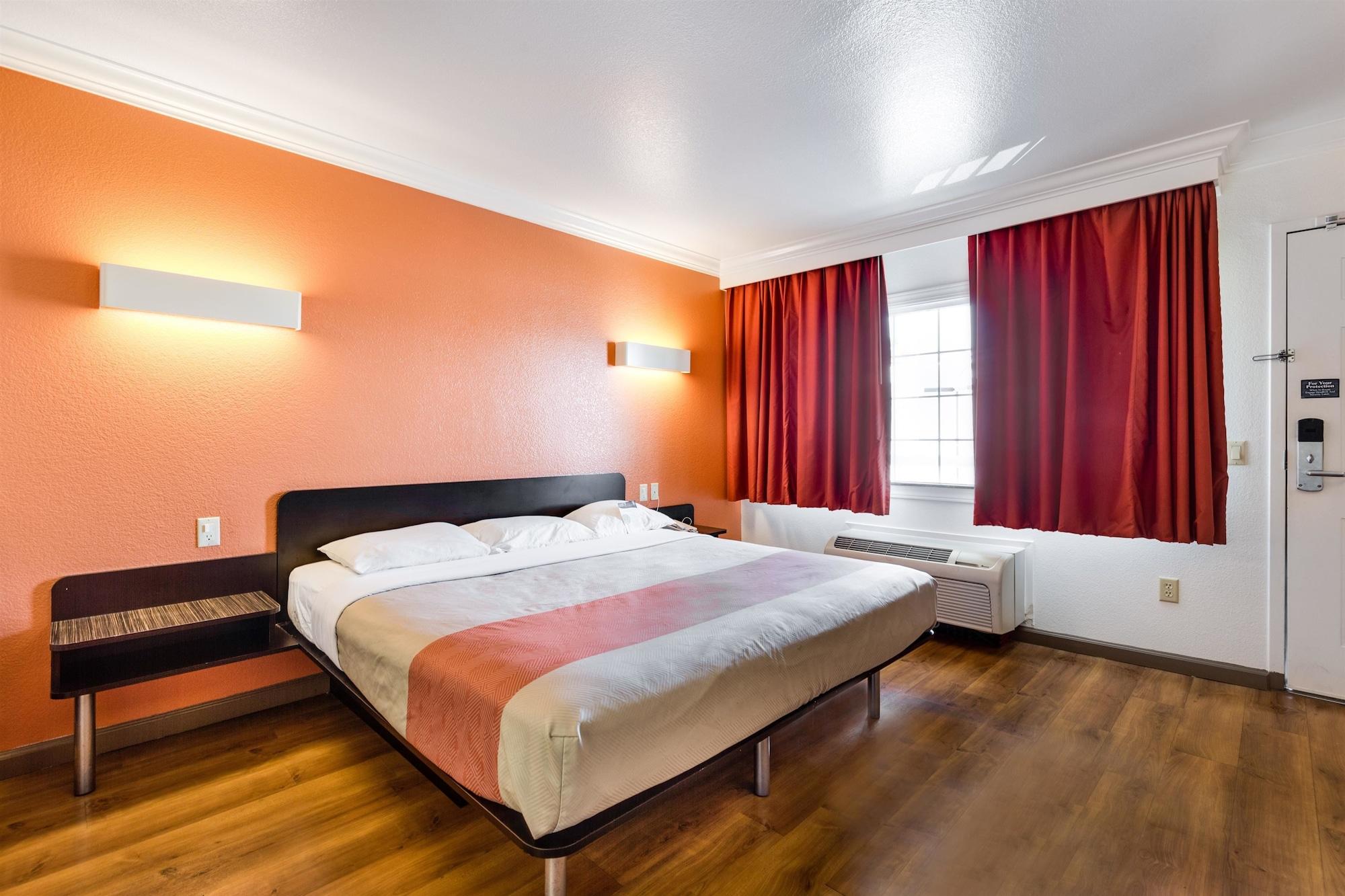 Motel 6-San Jose, Ca - Convention Center Kültér fotó