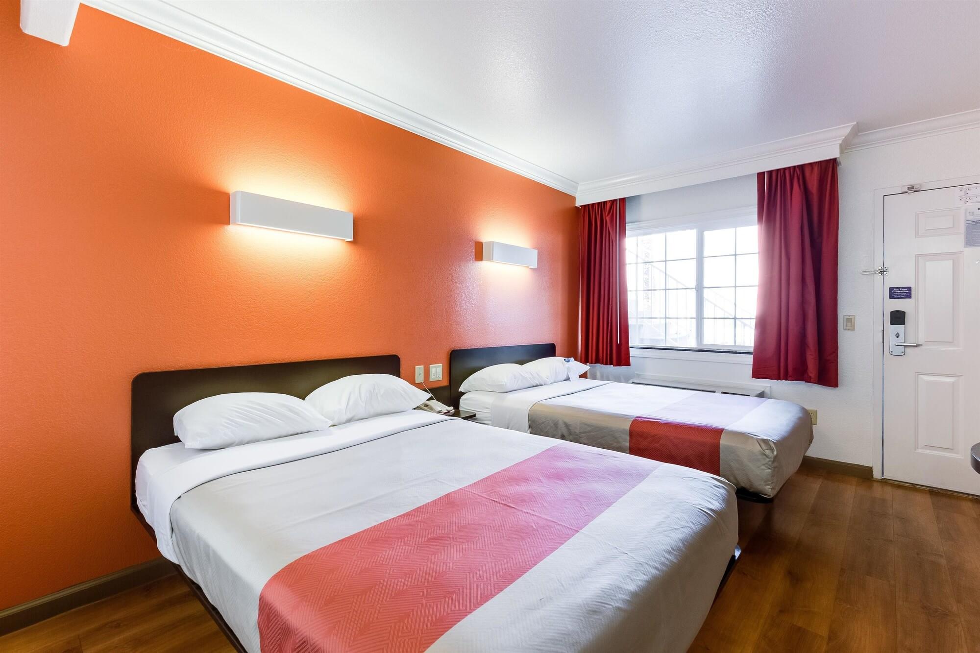 Motel 6-San Jose, Ca - Convention Center Kültér fotó