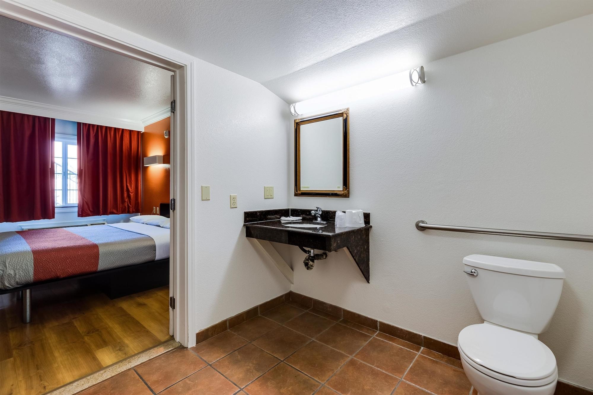 Motel 6-San Jose, Ca - Convention Center Kültér fotó