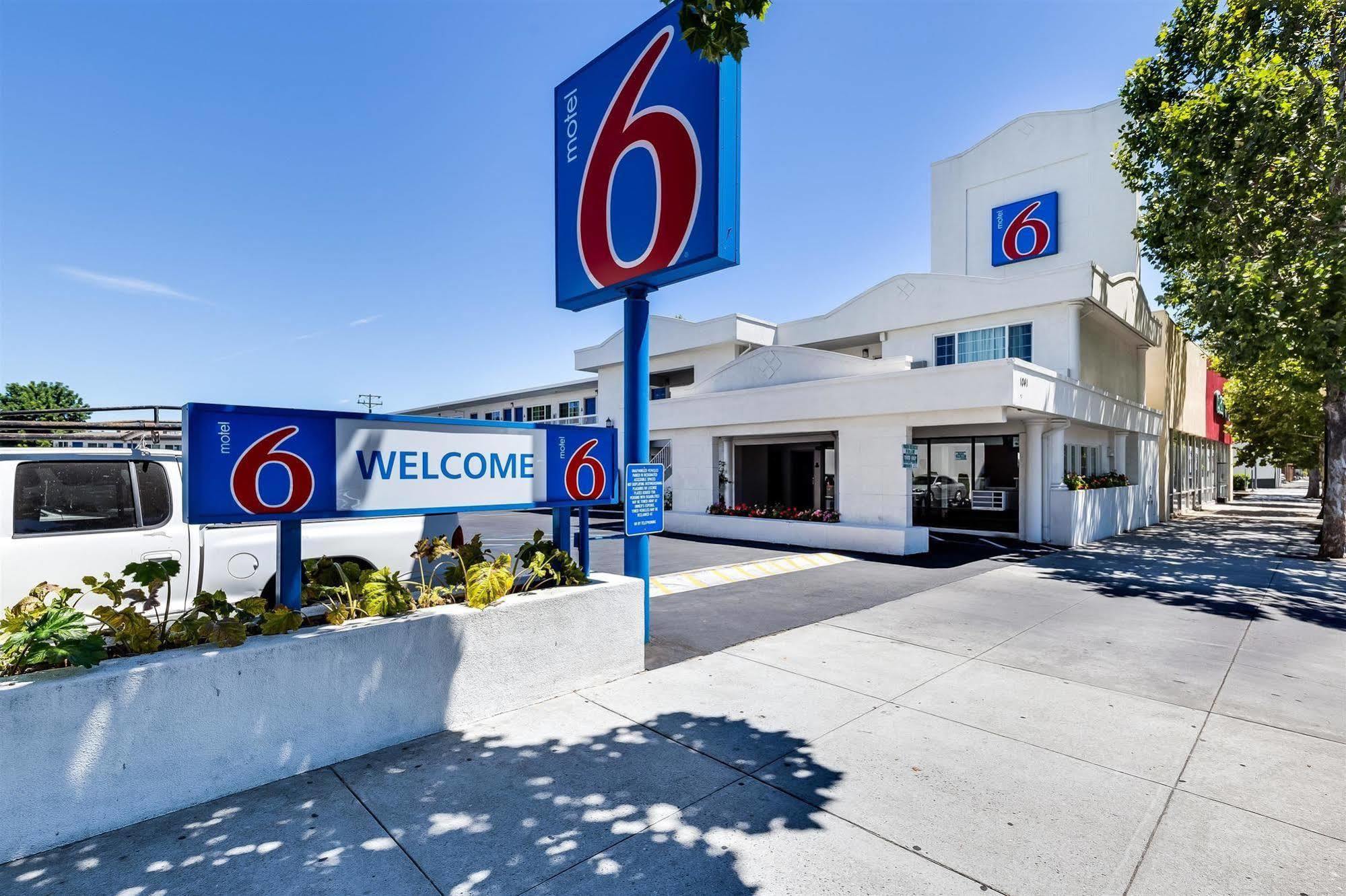 Motel 6-San Jose, Ca - Convention Center Kültér fotó