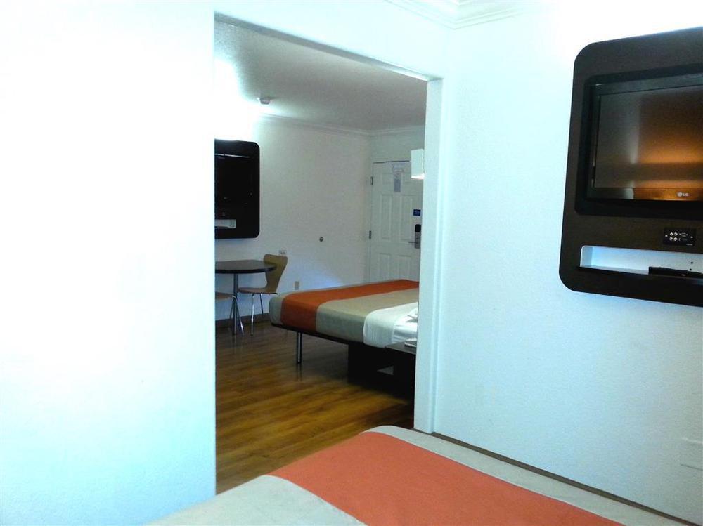 Motel 6-San Jose, Ca - Convention Center Szoba fotó